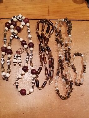 Costume jewelry Lot